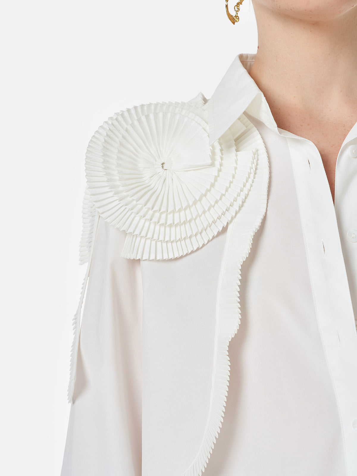 Üç Boyutlu Pileli Çiçekli Pamuklu Gömlek