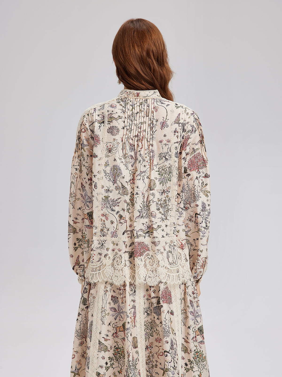 İpek-Keten Çiçekli Dantel Hakim Yaka Gömlek