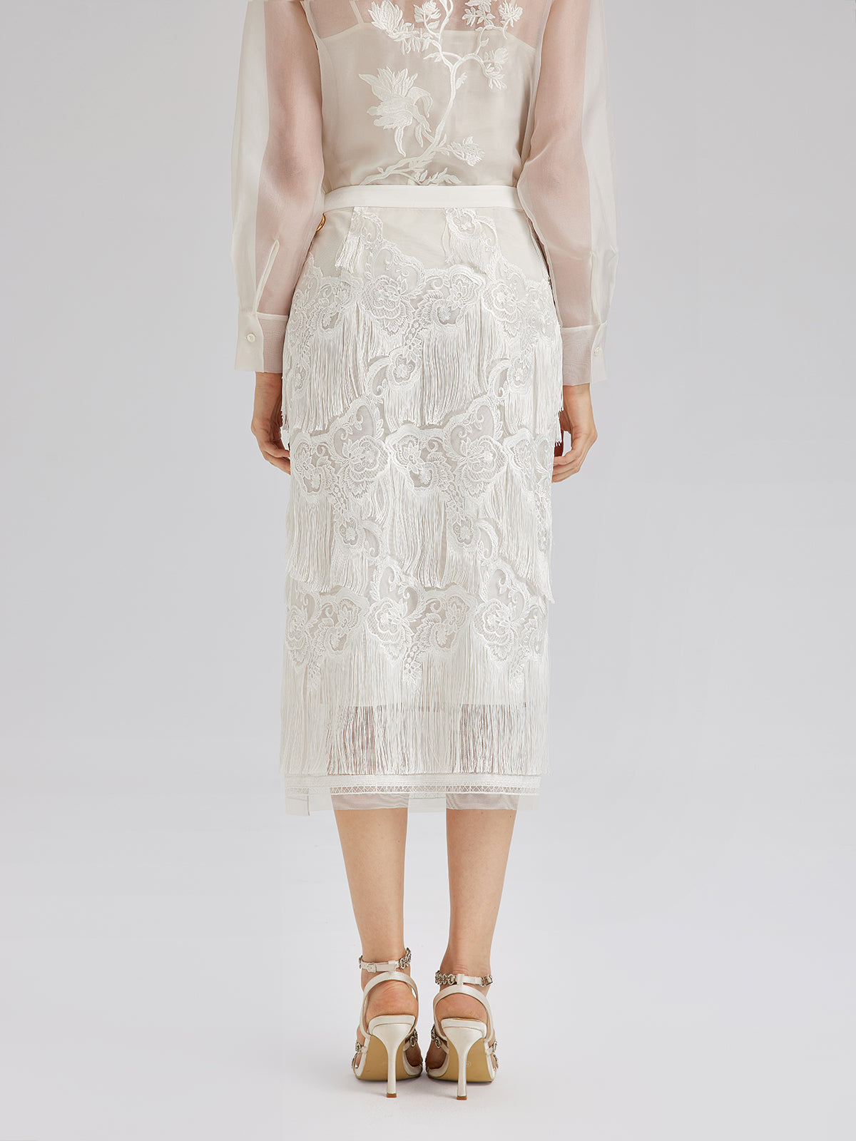 Dantelli El Yapımı Püsküllü Özel Barok Etek