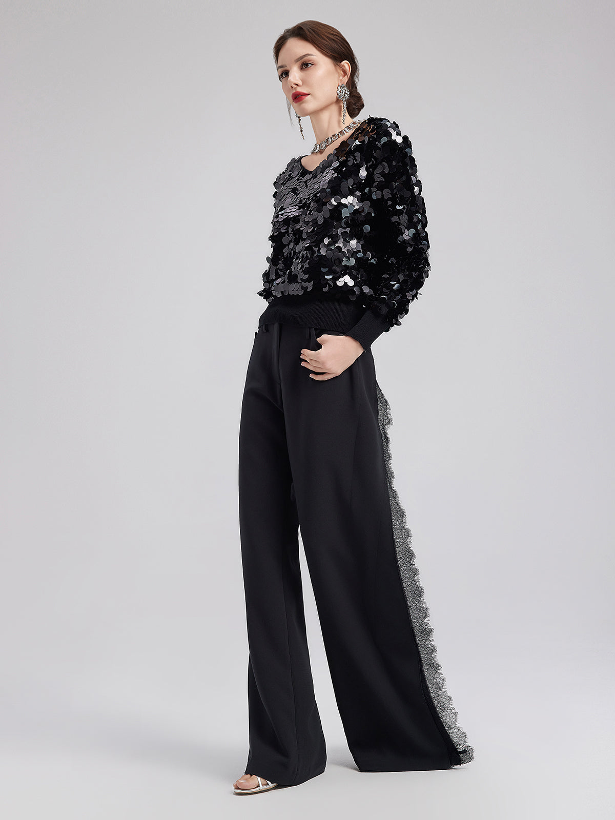 Lüks Pullu Yün Triko Bluz