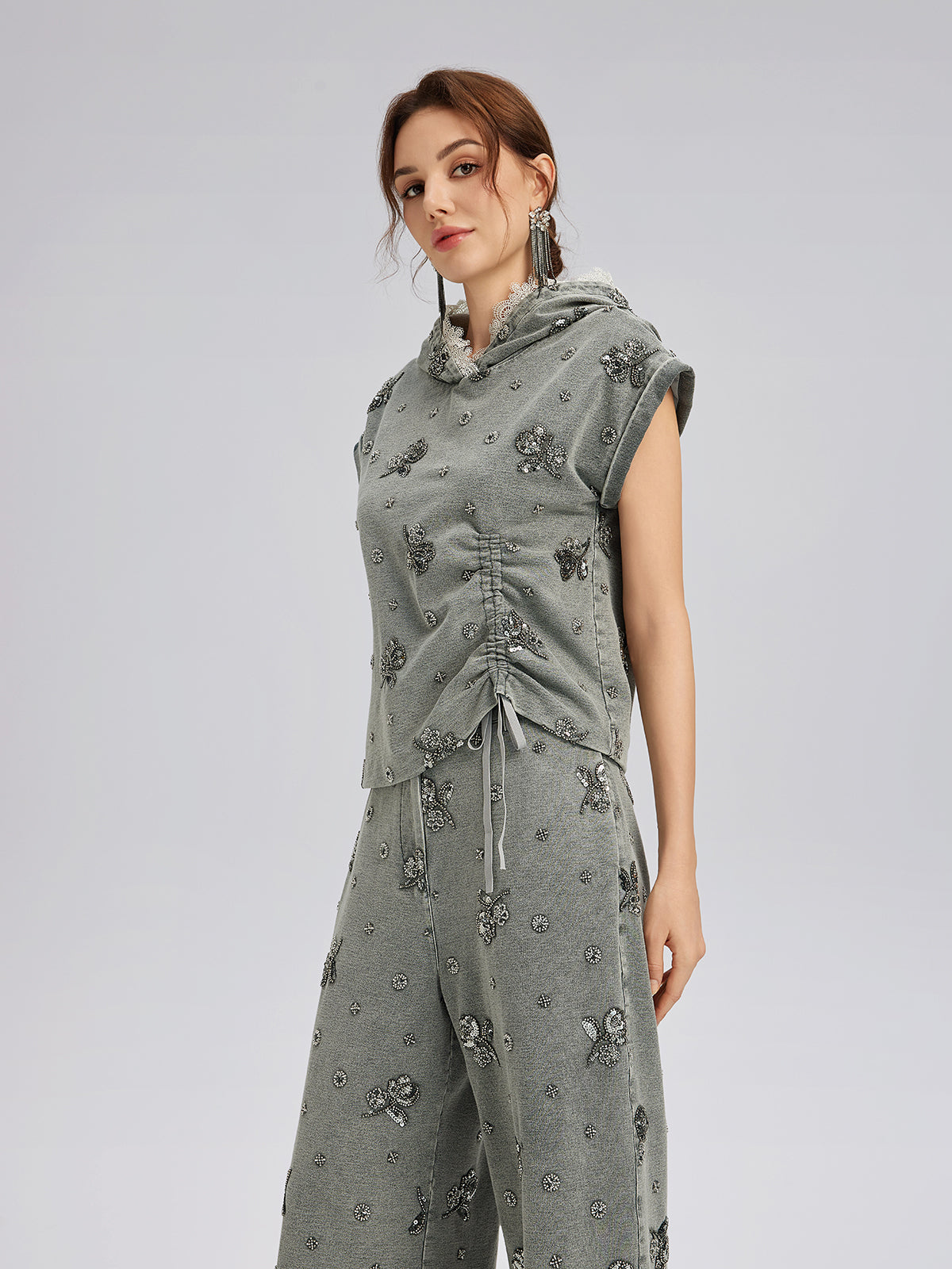 Parça Boyama Boncuklu Kapüşonlu Üst