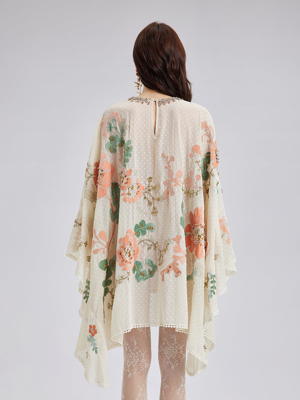 İşlemeli Nakışlı Şık Elbise