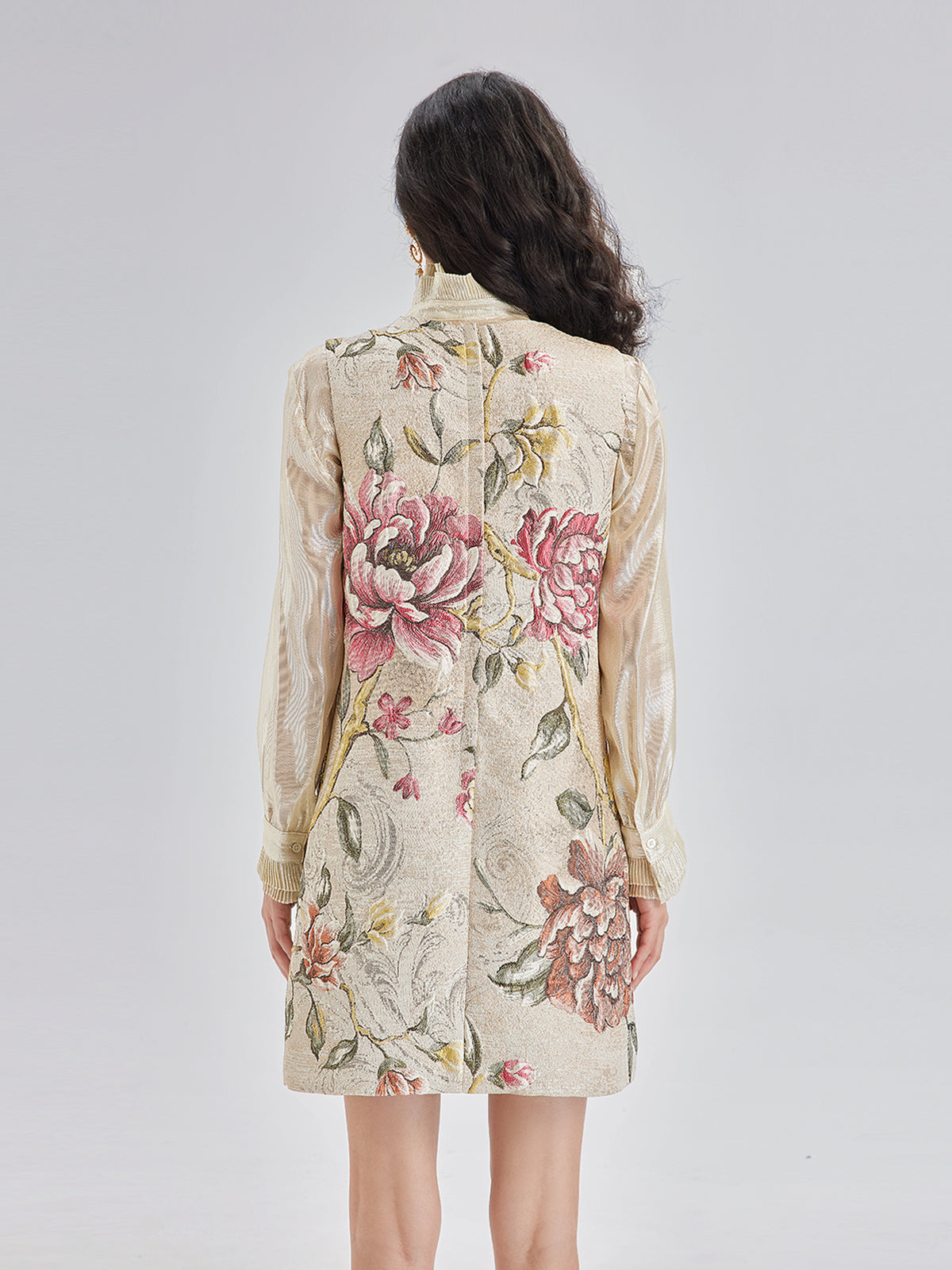 El İşlemeli Boncuklu 3 Boyutlu Çiçekli Jakar Askılı Elbise