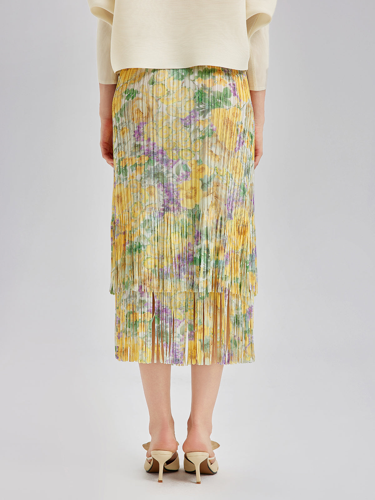 Şık Çiçekli Pileli Püsküllü Etek