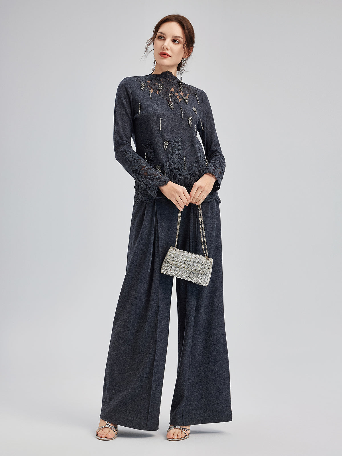 Merinos Yünü Dantel Boncuklu Triko Bluz