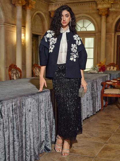 El İşlemeli Boncuklu Kısa Ceket