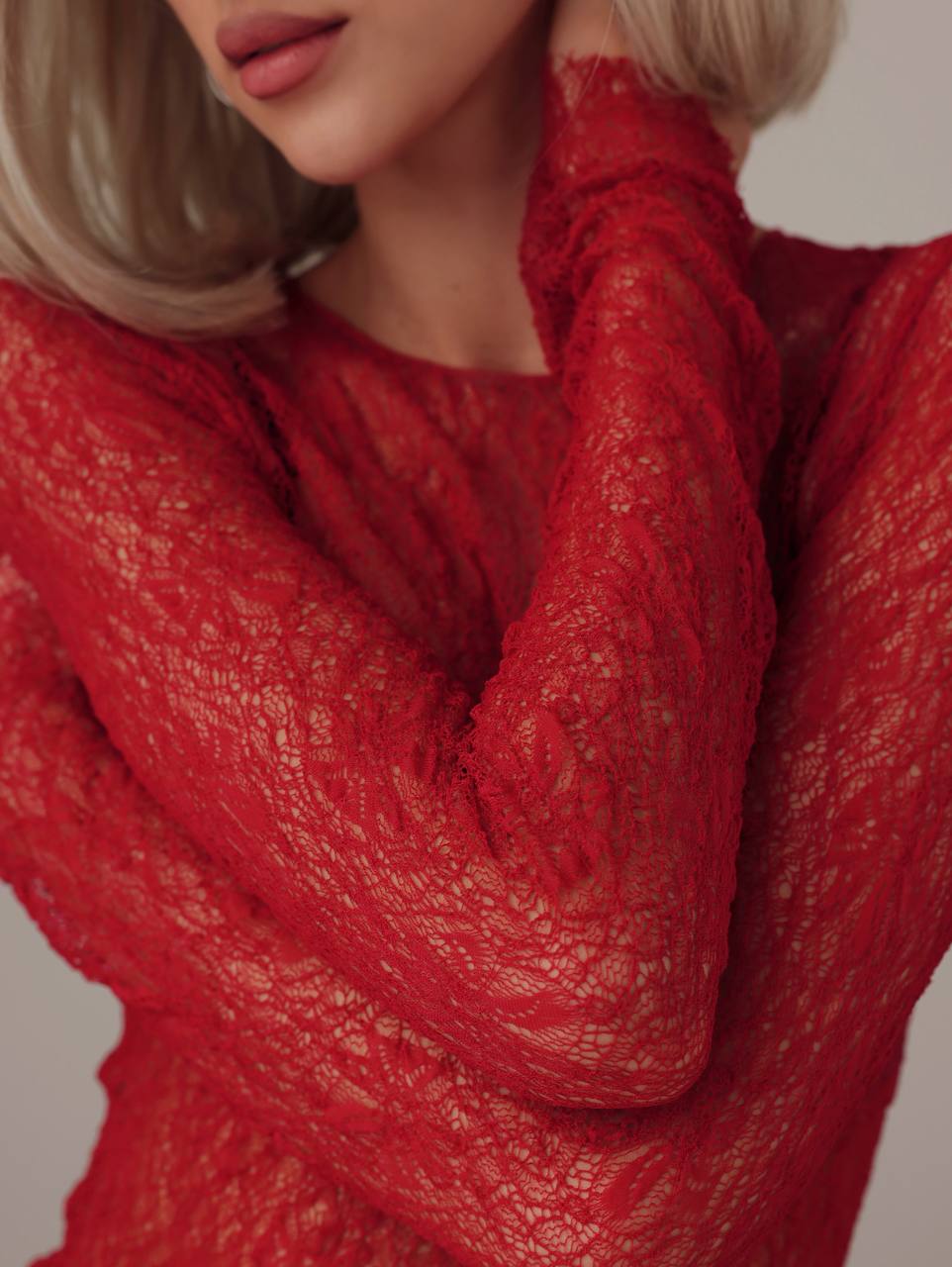 Scarlet Veil Dantel Üst