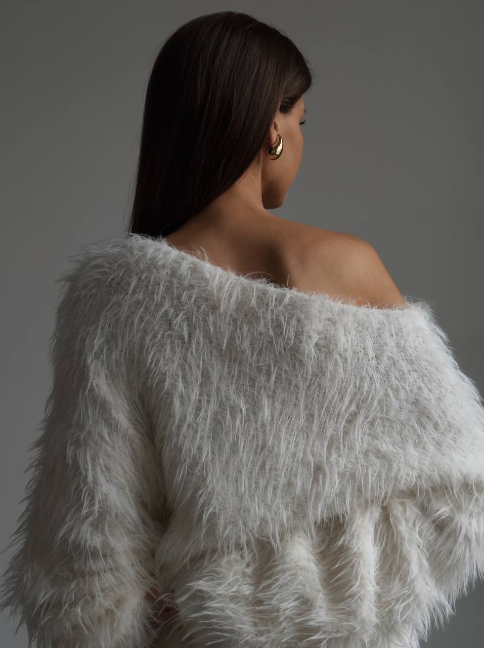 Snowfall Whisper Kazak