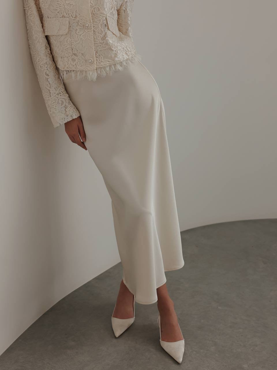 Krem Saten Midi Etek