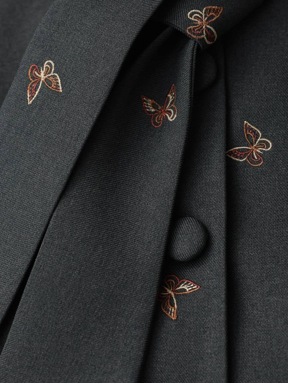 Charcoal Kelebek Nakışlı Takım