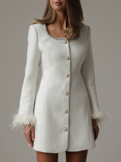 Tüy Manşetli Zarif Beyaz Tüvit Elbise