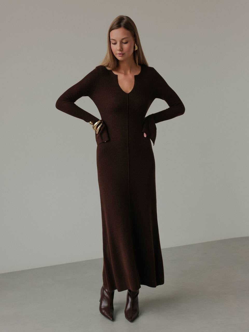 Şık Şarap Tonlu Çikolata Kahverengi Triko Midi Elbise