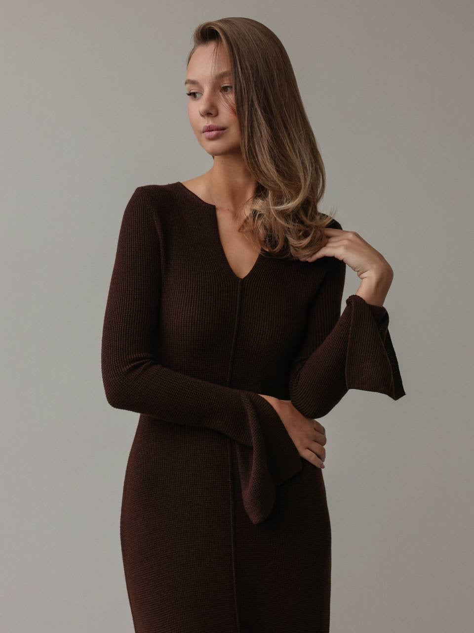 Şık Şarap Tonlu Çikolata Kahverengi Triko Midi Elbise