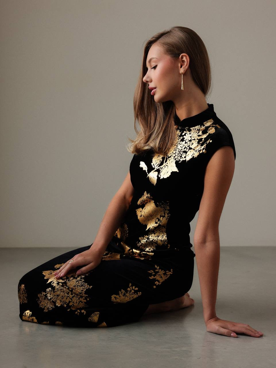 Altın Baskı Çiçek Elbise