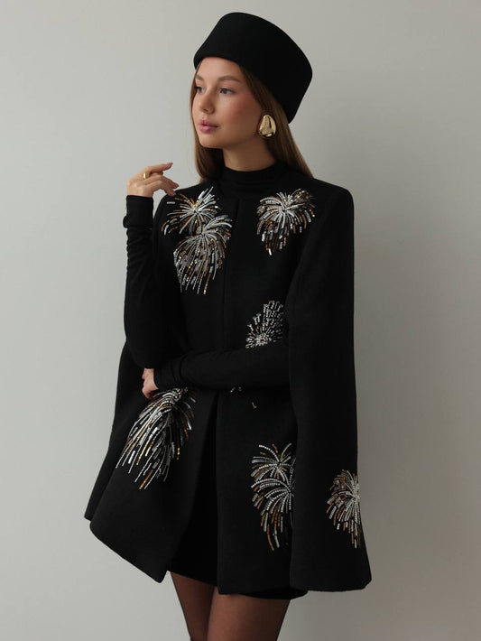 Gece Yarısı Kutlama İşlemeli Pelerin