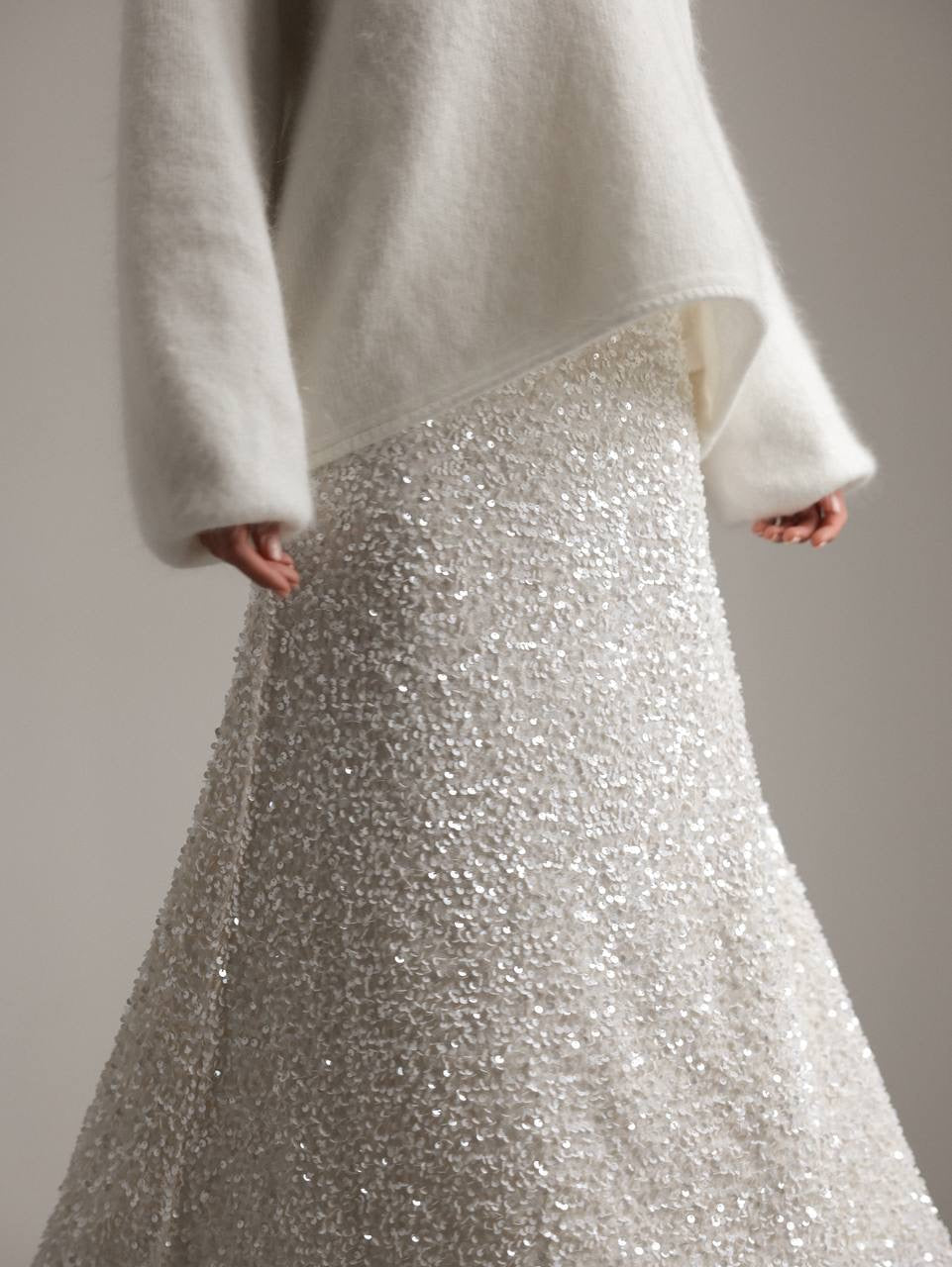 İnci Detaylı Beyaz Triko Kazak