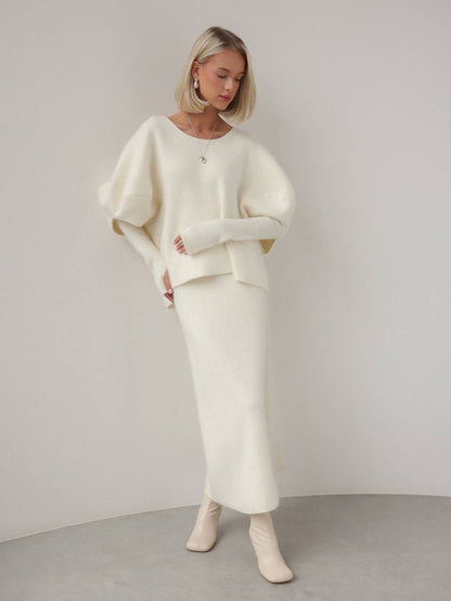 Oversize Fildişi Yün Kazak