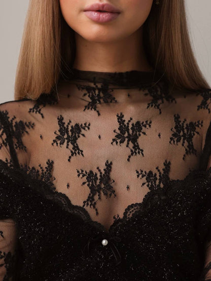 Sofistike Siyah Dantel Elbise