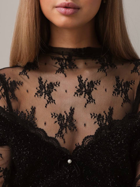 Sofistike Siyah Dantel Elbise