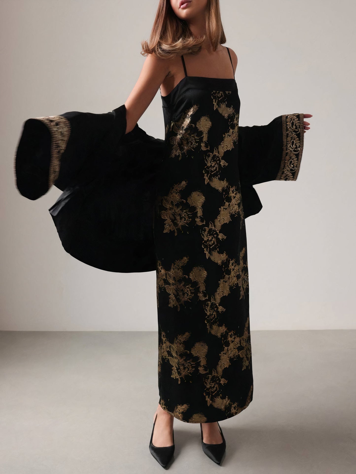 Nakışlı Siyah Kimono