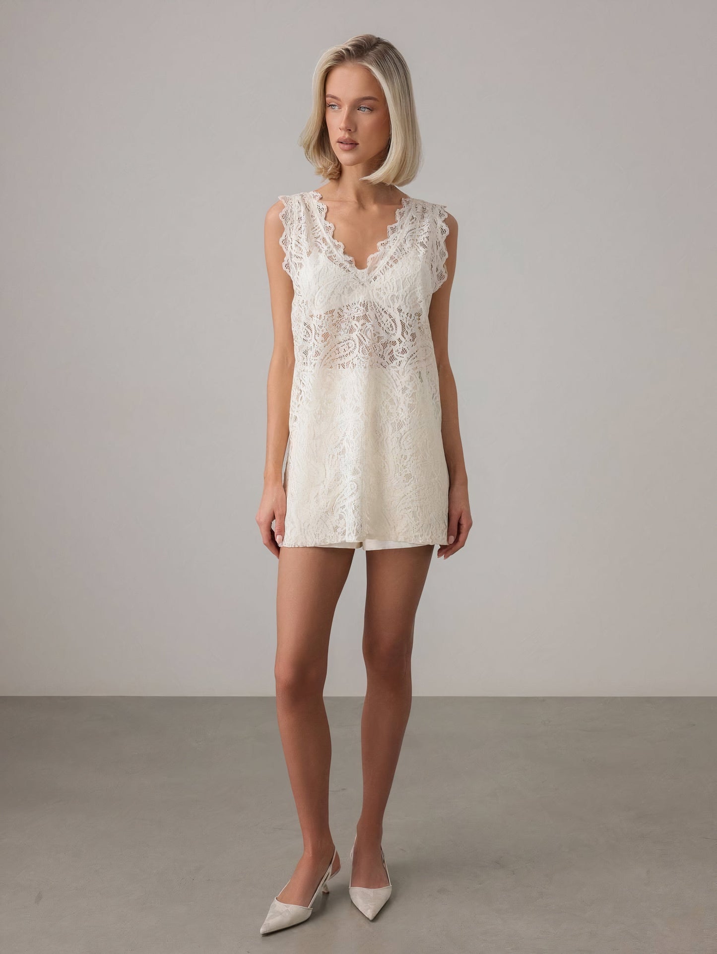 Fildişi Dökümlü Dantel Üst