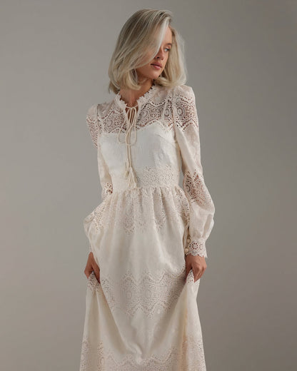 İnci Nakışlı Dantel Midi Elbise