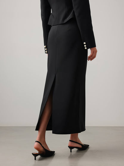 Puantiyeli Fular Detaylı Siyah Takım