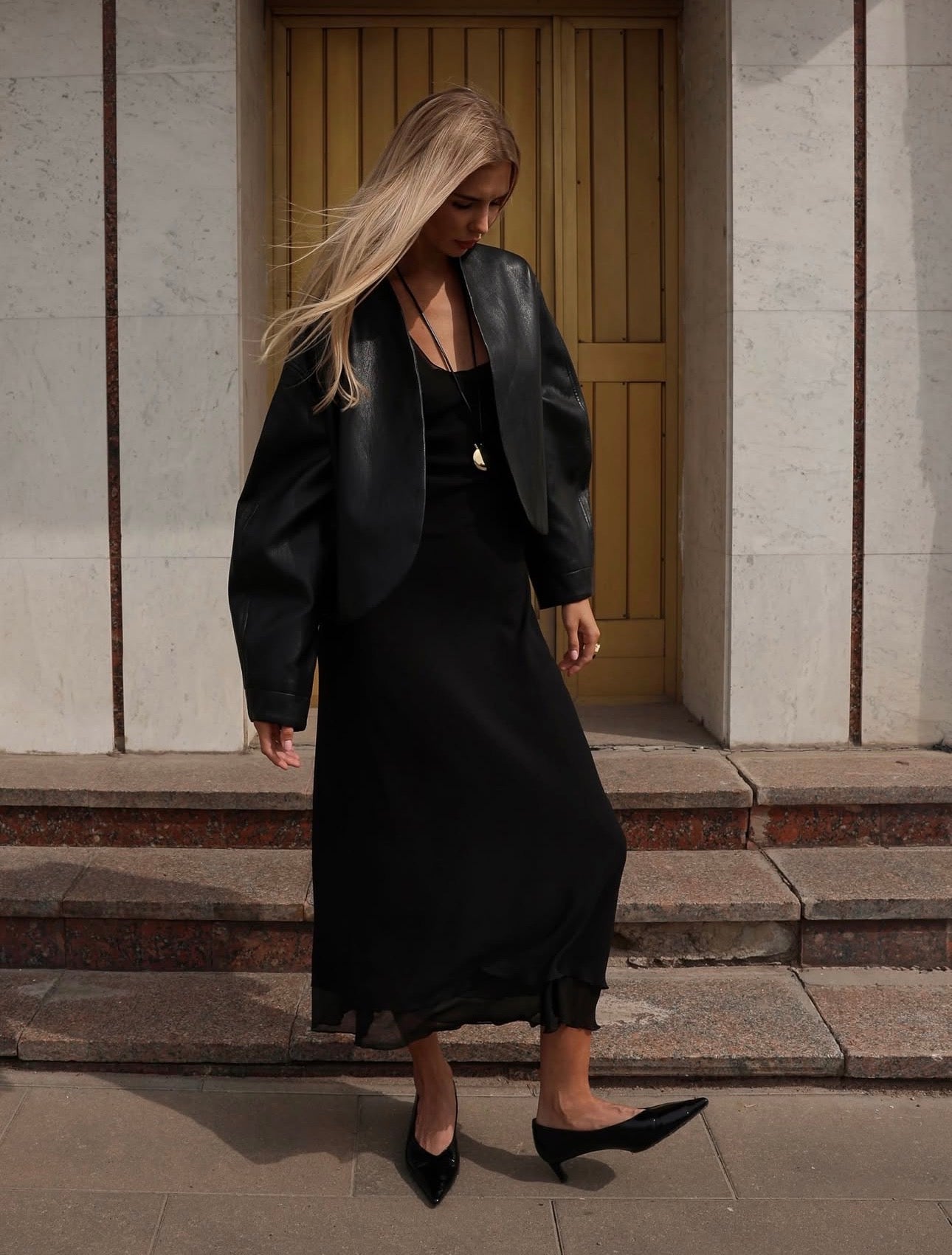 Gece Yarısı Kat Detaylı Deri Ceket