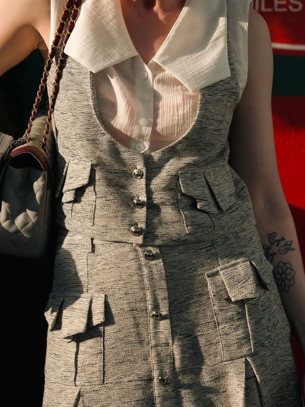 Açık Gri Sanatsal Katmanlı Bluz