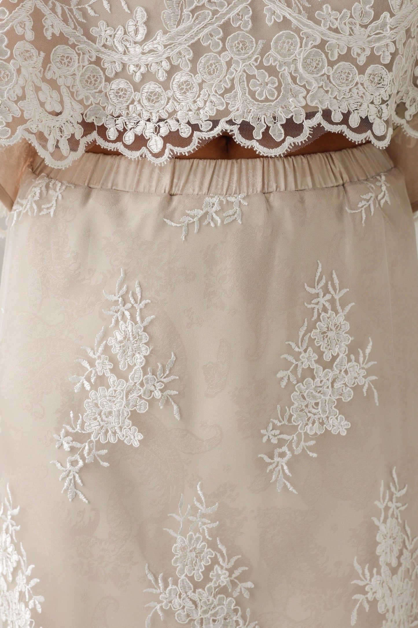 Moonlight Blossom Bluz