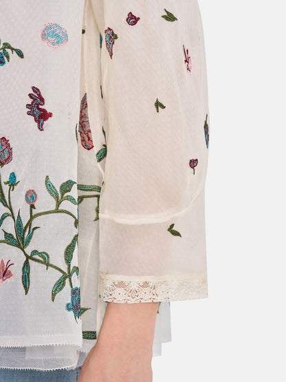 İpek Çiçek Nakışlı Dantel Bluz