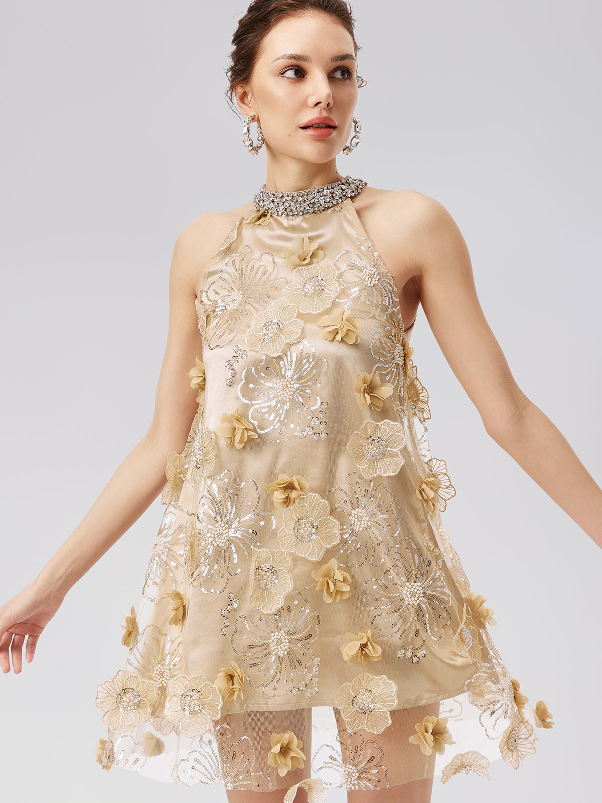 Elmas Kabartmalı Çiçek Nakışlı Elbise