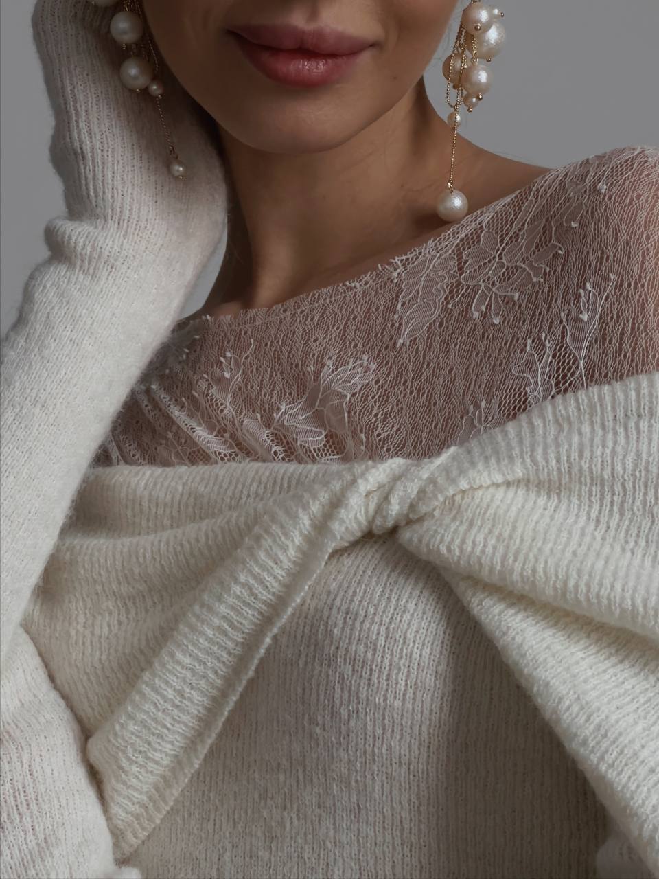 Moonmilk Embrace Üst