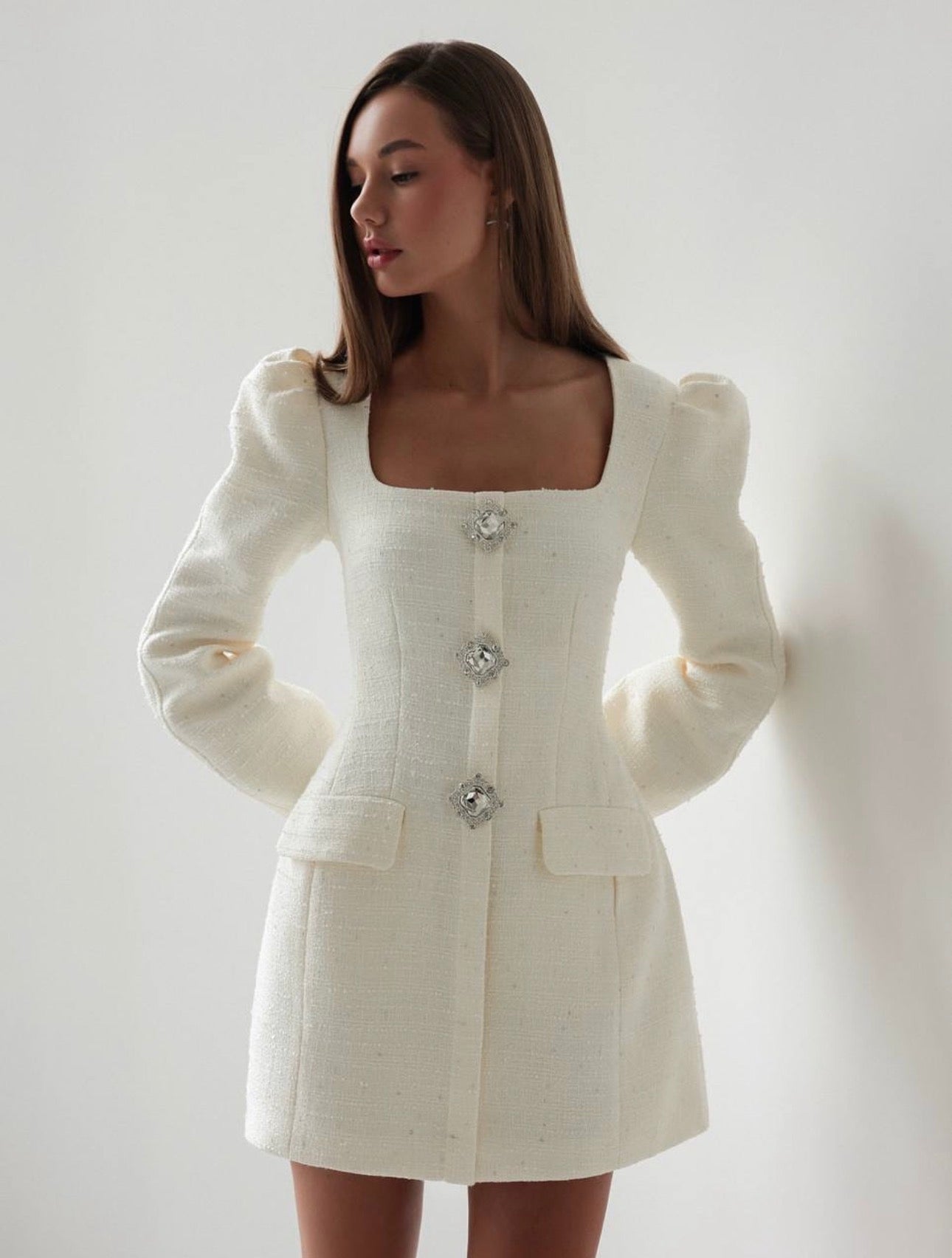 Kristal Düğmeli Tüvit Elbise