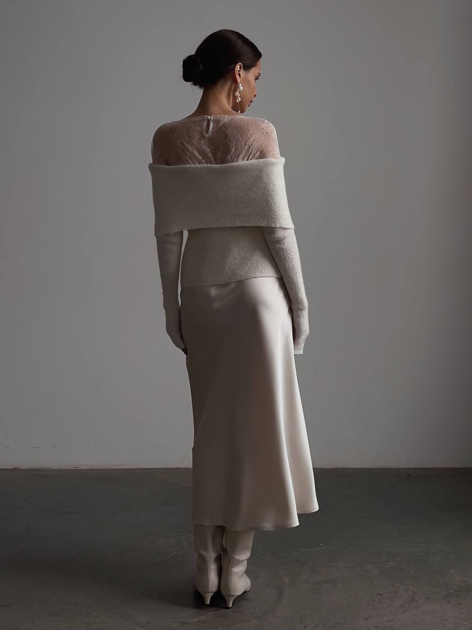 Moonmilk Embrace Üst