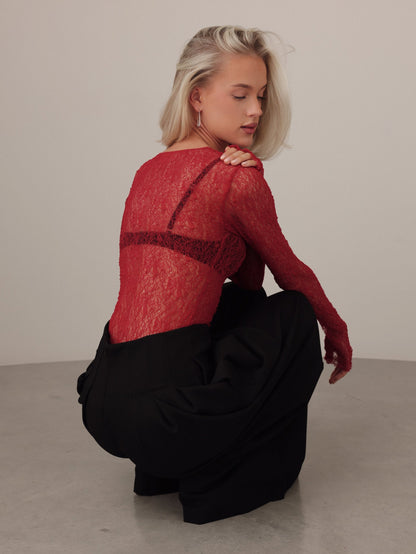 Scarlet Veil Dantel Üst