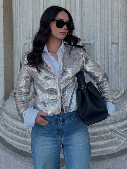 İşlemeli Pullu Kısa Kaban