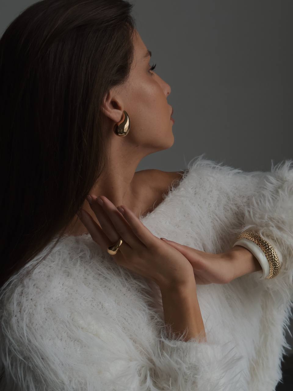 Snowfall Whisper Kazak