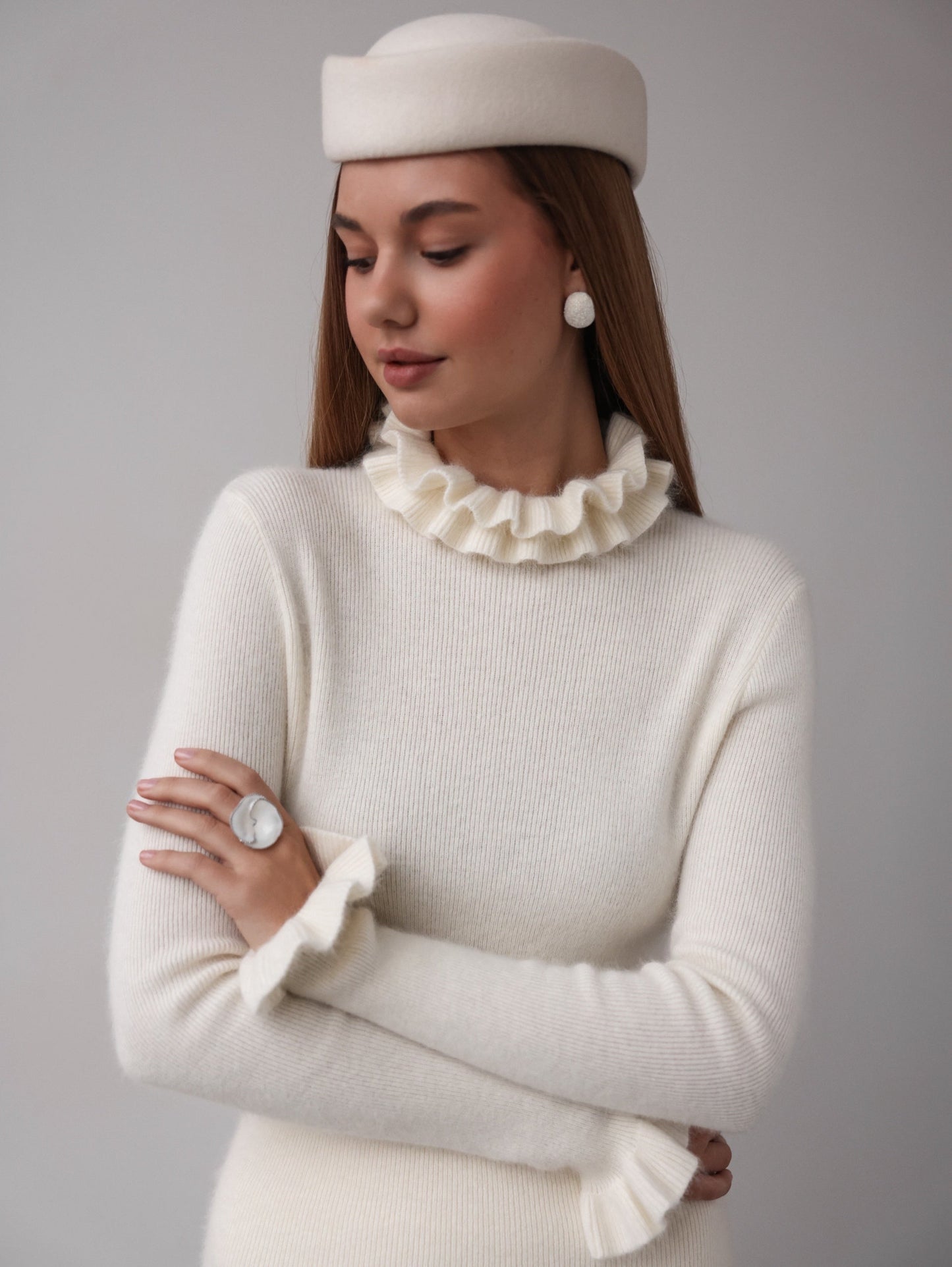 Fildişi Poise Şapka