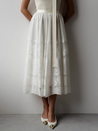 Bağlama Detaylı Krem Bluz