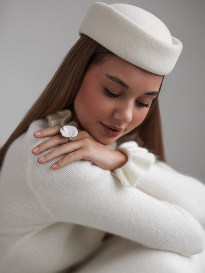 Fildişi Poise Şapka