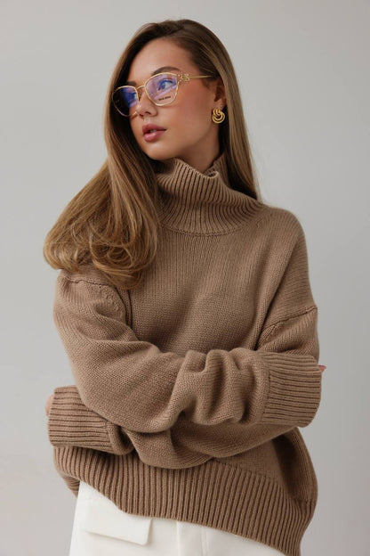 Oversize Yüksek Yaka Kazak