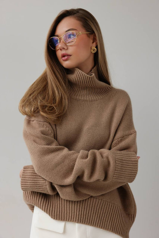 Oversize Yüksek Yaka Kazak