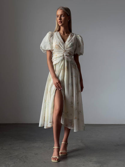 Zarif Çiçekli Midi Elbise