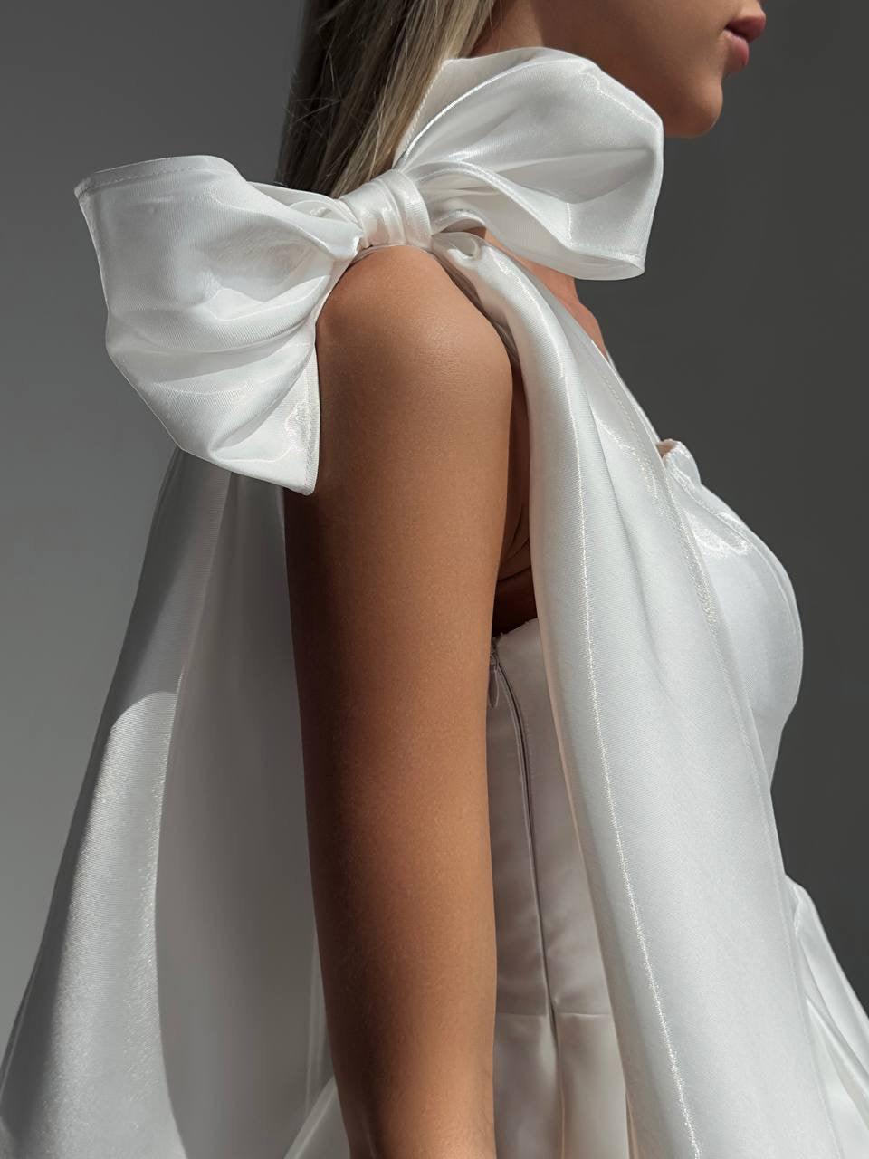 Zarif Saten Mini Elbise