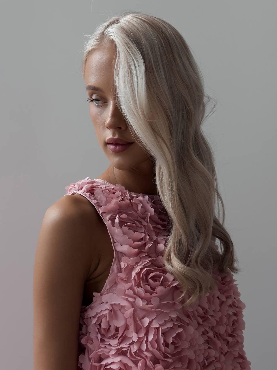 Pembe Gül Çiçekli Mini Elbise