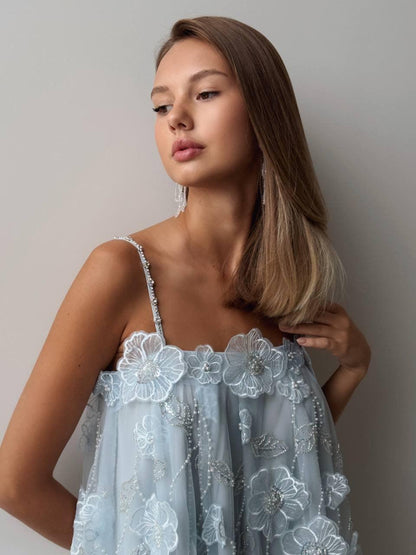 Zarif Çiçekli Mini Elbise