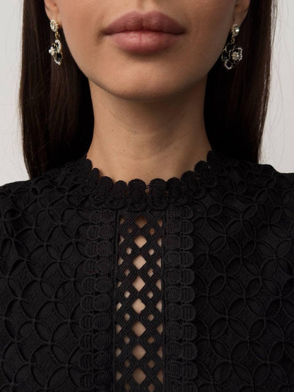 Zarif Siyah Dantel Elbise