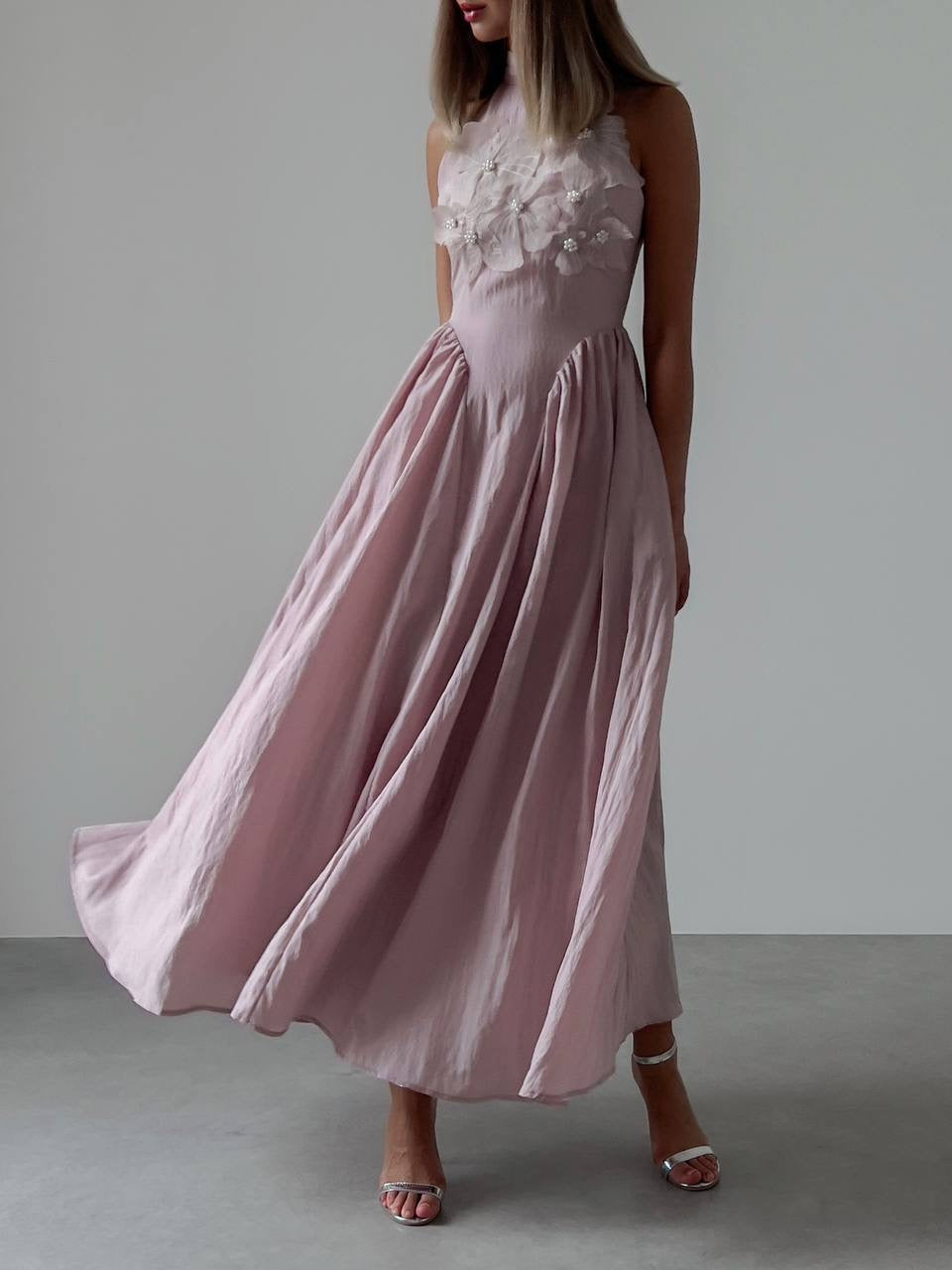 Lila Blossom Halter Elbise