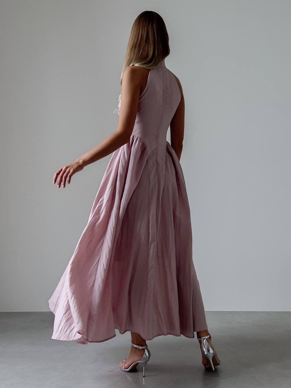 Lila Blossom Halter Elbise